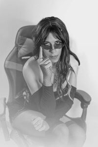 Luu_Blossom Public Pic