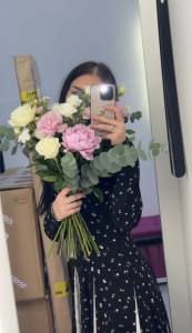 Becky_Nelly Public Pic 3