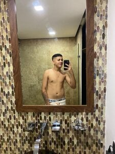 loius_sweet Public Photo 4