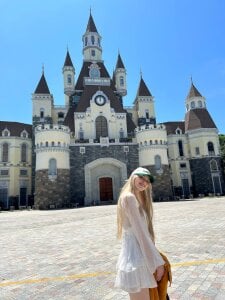 VonnaLein Vacation Pic 6