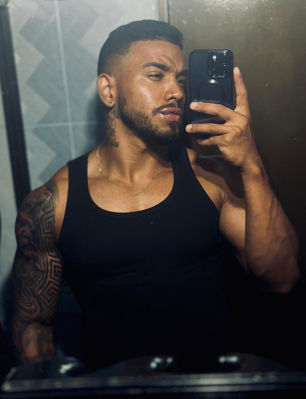 bruno_miller_ Foto en Tendencia 7109