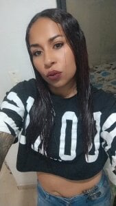 Sara_pinkk18 Public Pic