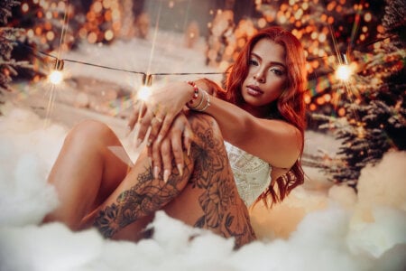 nahomiidasilva_ ✨ Lights, Skin and Magic Pic 2