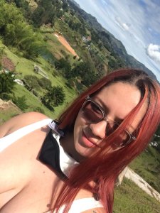 nicole_carson