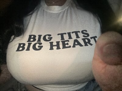 angie_lynn77 Public Pic 5