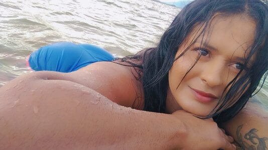 horny_val_ hi guys Billede 4