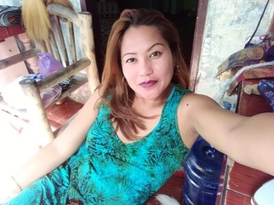 sizzling_babe Public Pic 3