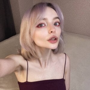 aka_Blonde Public Kuva 4