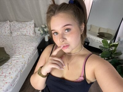 Anna_Nicol cute naughty girl Pic 2