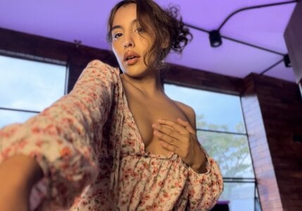Katee_Jones