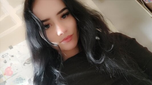 NinaTeasePublic Bild 2