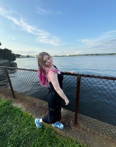 tightpussybigcock22 Public Pic 2