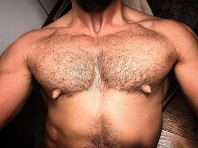 ArabMuscle94 Public Pic 8
