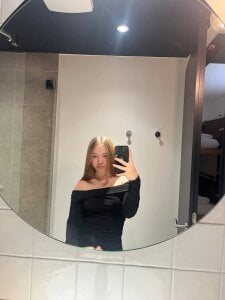 Kiss_Moon Public Pic