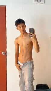 SmoothAlpha_ Public 사진