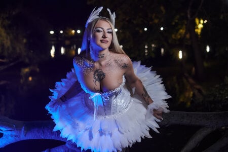 MazeSin White Swan 사진 4