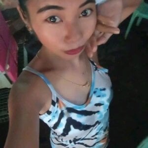 1472hotのHelloの枚の写真