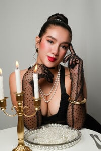 ZharaGag_on_u Let's have an elegant, erotic and sensual Thankgiving 🥂🔥 Pic 4