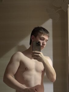 golden_flash Public Pic 3