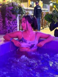 Little_Angelica18 a few days of rest Bilde 3