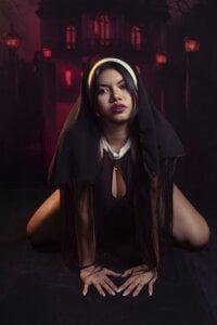 Geabloom “The nun who does not pray… provokes” Pic 2