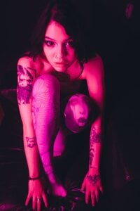 ArlineCarroll neon demon Pic 3