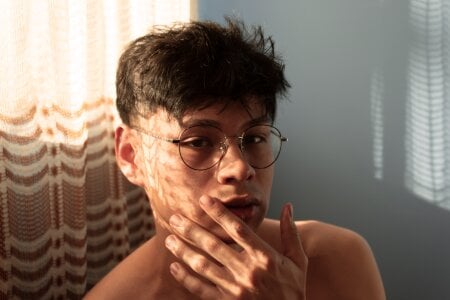 Heliero A little bit about me. 圖片 2