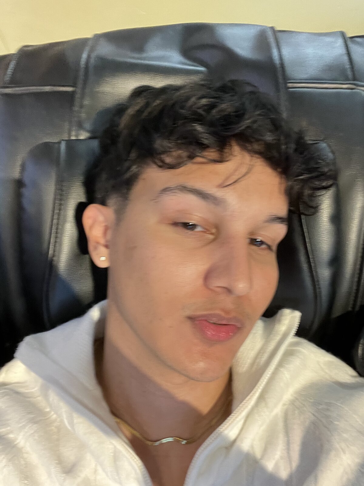 Leo_Savage_ 熱門圖片 325