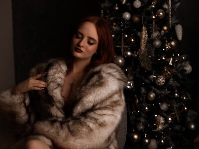 BridgetDay Happy New Year 🎄❤️ Εικόνα 3