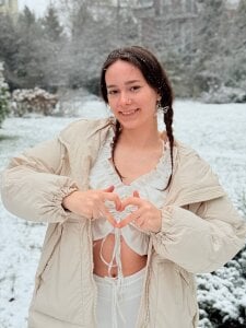 LilyLanes ❄️❄️❄️ Pic 3