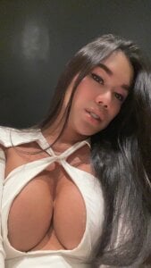 hugecockyurikaa Your queen Pic 4