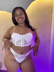 AlisonMartinezz Public Pic 3