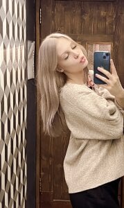 LucettaCheatwoodf Cutie Pic