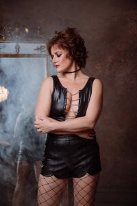 Sandra od SandraHotty35  8 snímek