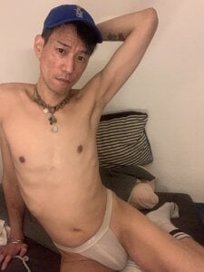 asianfagboy Public XXX Photo 9