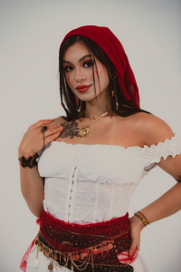 TamyHoney I have a treasure between my legs🏴‍☠️  8. fénykép