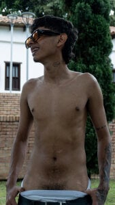 Jacob_twink_Ec new places new experiences Pic 2