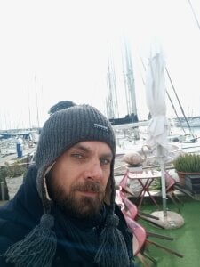 Pintiliescu Public Pic 4