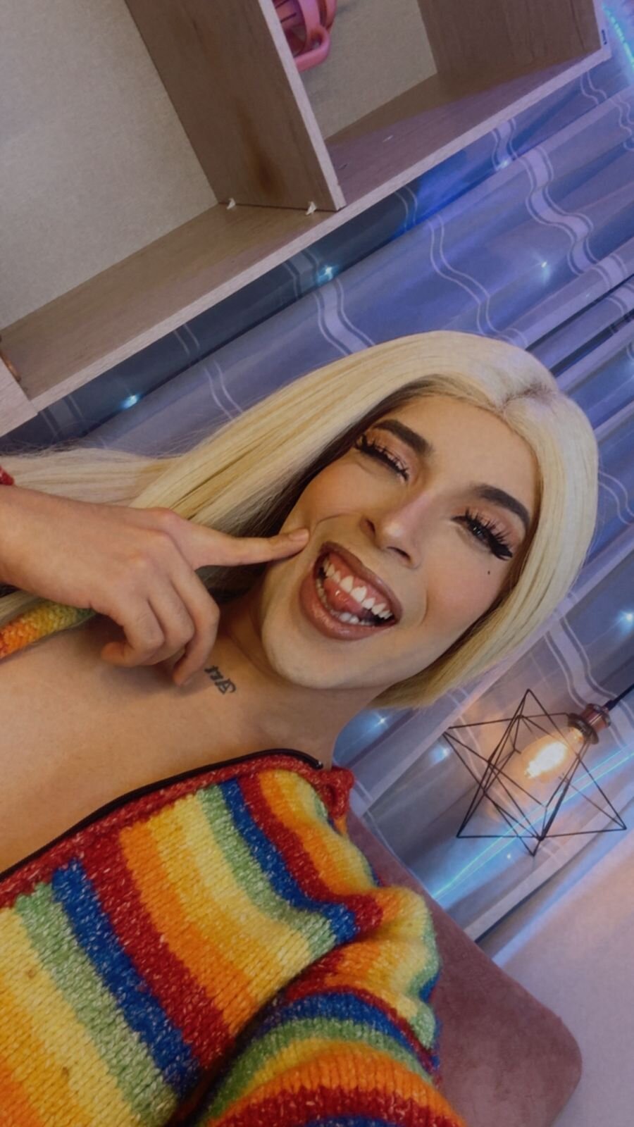 Nyx__Blackwood-এর ট্রেন্ডিং  1349টি ছবি