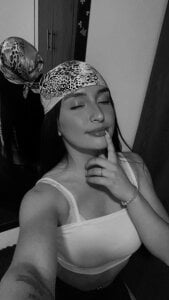 Public de Leah_moon1  2 Imagens