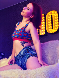 Katty_mills: Public ( 4 фото)