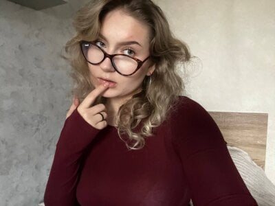 AuraBogucki its mee Pic 2