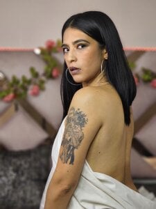 Cleopatracute_ Public Pic 8