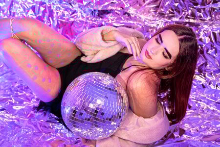 Maylu_Fox 💫 Let me be your favorite sin tonight. 사진