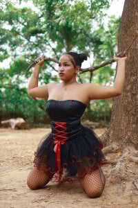 NahomiWalker_ Dark Forest Queen Pic 3