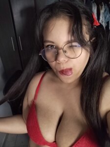 annietits20 Public 1 Pic 5