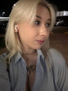 goldapher Lifestyle Pic 3