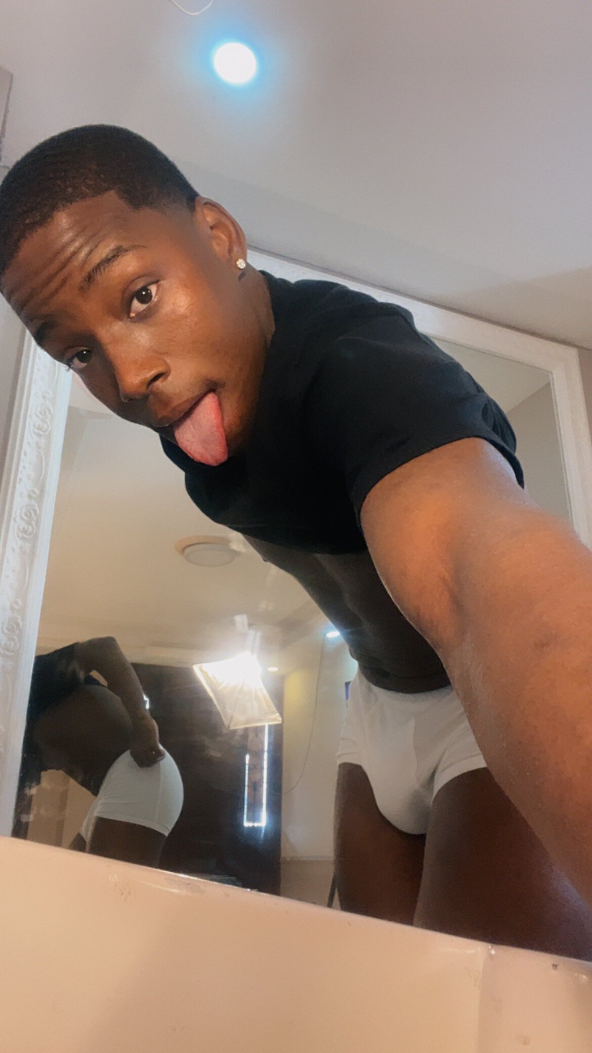 CharlesBrown_ Trending Pic 2232