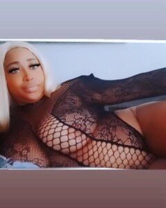 Damfgoddess: Public ( 7 фото)