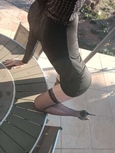 Public od johnlingeriehot  8 snímek